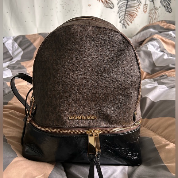 Michael Kors Rhea Medium Backpack - Picture 2 of 7